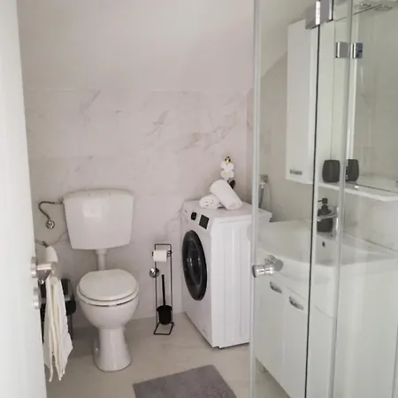 Ivan Appartement Maslenica